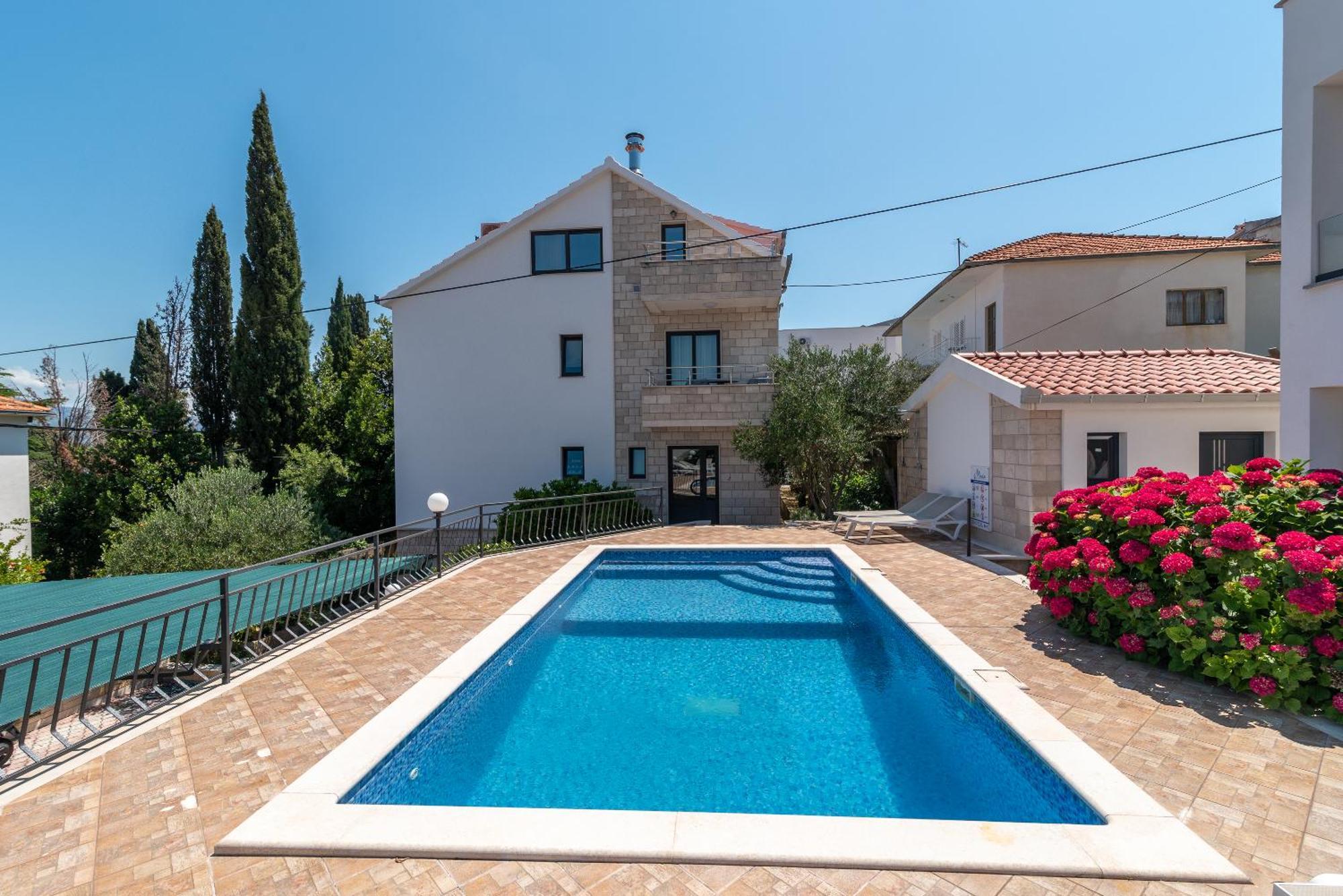 Maca Apartments & Suites Trogir Exterior foto